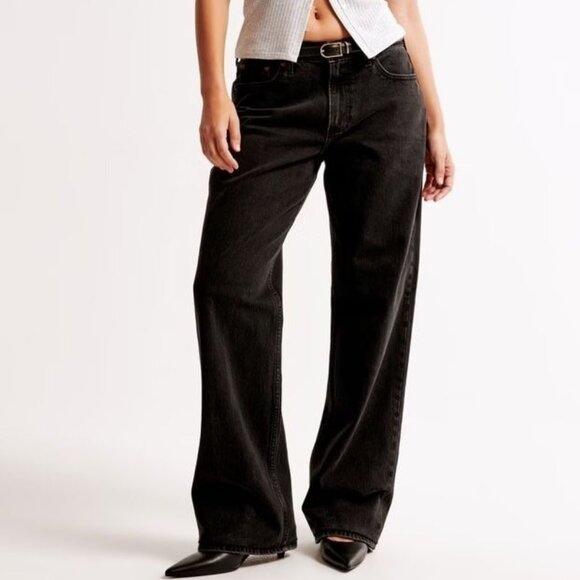 Abercrombie & Fitch Curve Love Baggy Low Rise Black Denim Straight Leg Jeans - Picture 1 of 11